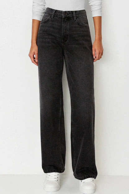 Minimalist High Waist Denim